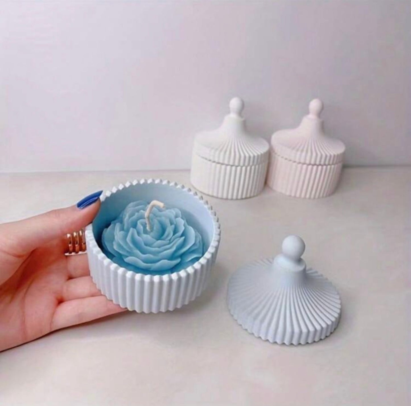 Contenitore in gesso artigianale – Porta candela decorativo