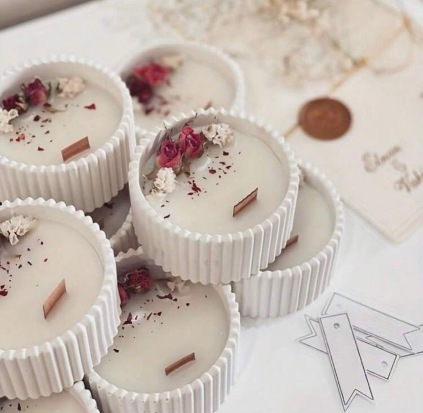 Contenitore in gesso artigianale – Porta candela decorativo